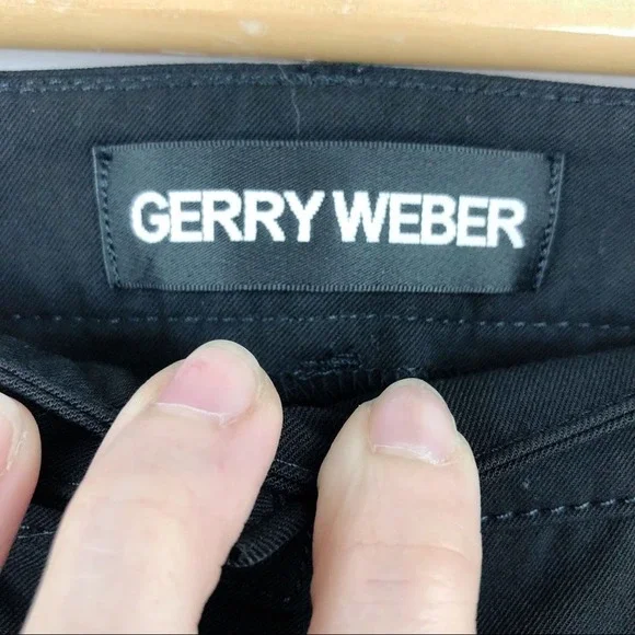 Gerry Weber Zip Pocket Black Pants - Picture 10 of 15